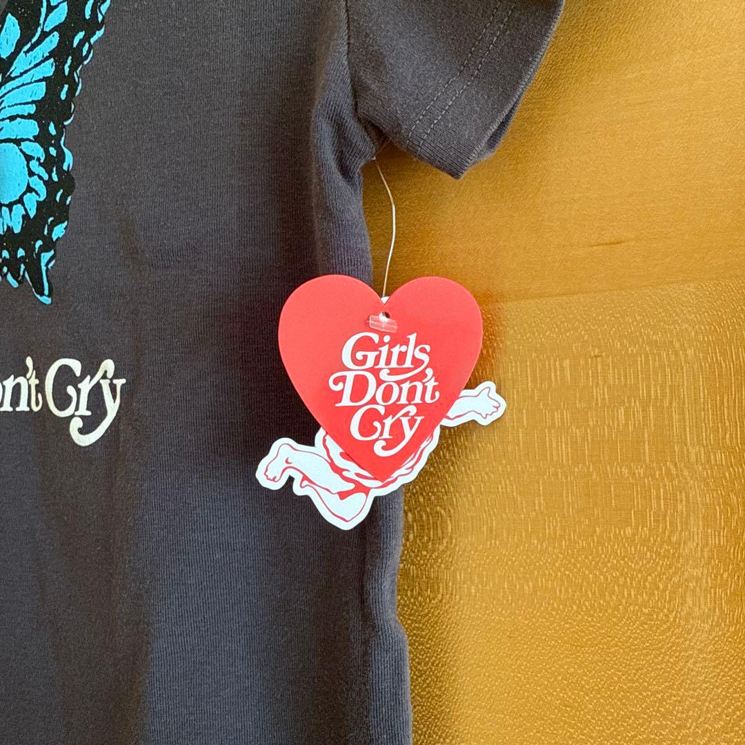 Girls Don't Cry Tシャツ